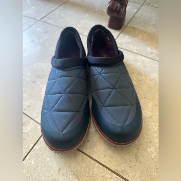 L.L. Bean women’s shoes 8 - Picture 2 of 5